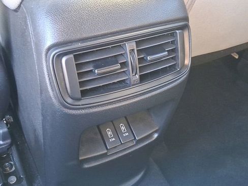 Used 2022 Honda CR-V EX image 11