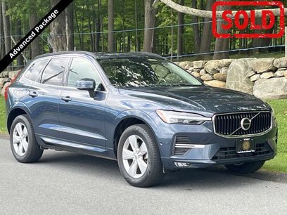 Used 2022 Volvo XC60 B5 Momentum