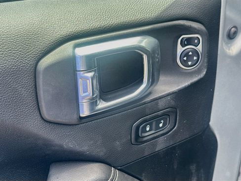 Certified 2023 Jeep Wrangler Unlimited Sahara w/ Cold Weather Group AWD/4WD image 19