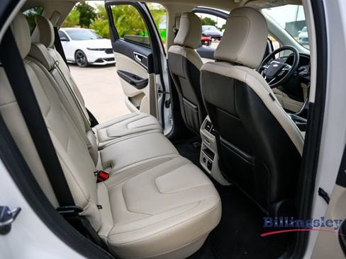 Used 2022 Ford Edge Titanium w/ Equipment Group 301A AWD/4WD image 14