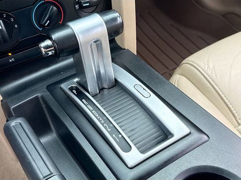 Used 2008 Ford Mustang GT image 27