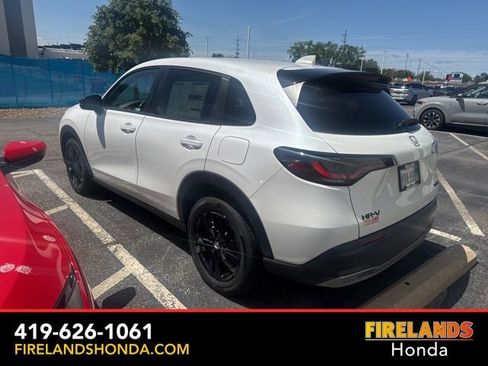 Used 2026 Honda HR-V Sport image 2