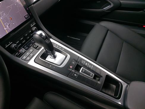 Used 2025 Porsche 718 Boxster S RWD image 23