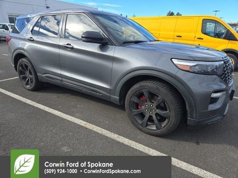 Used 2021 Ford Explorer ST w/ ST Street Pack image 18