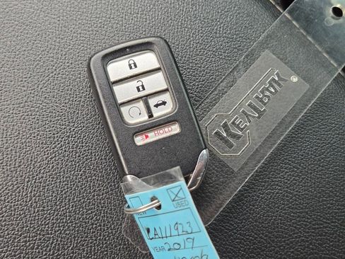 Used 2019 Honda Accord Sport image 21