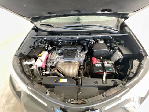 Used 2018 Toyota RAV4 XLE w/ Plus Extra Value Package image 25