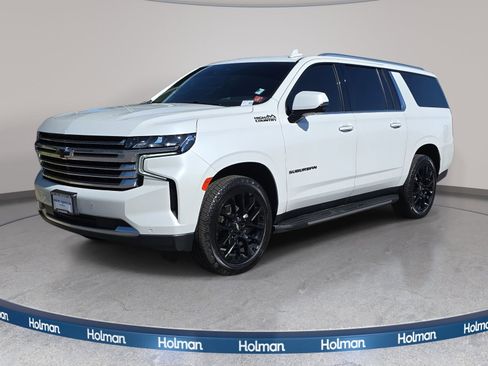 Used 2023 Chevrolet Suburban High Country AWD/4WD image 1