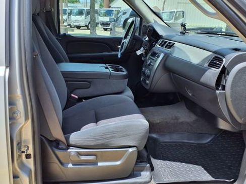 Used 2009 Chevrolet Tahoe LS RWD image 18