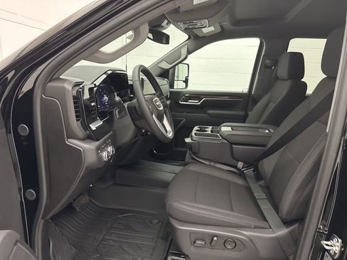 New 2026 GMC Sierra 2500 SLE w/ SLE Value Package; image 18