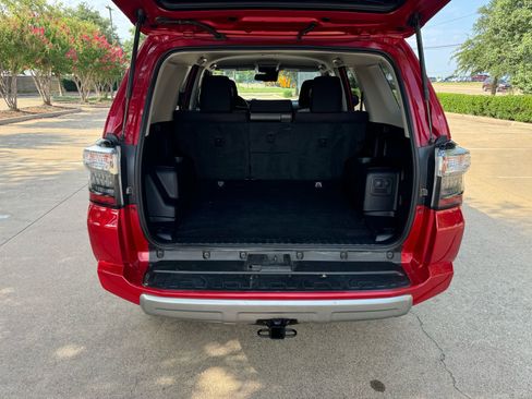 Used 2021 Toyota 4Runner TRD Off-Road image 9