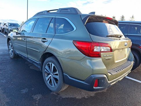 Used 2018 Subaru Outback 2.5i Limited image 5