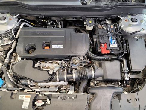 Used 2018 Honda Accord Touring image 30