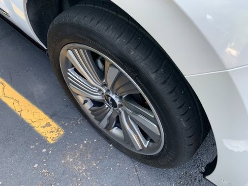 Used 2018 Lincoln Navigator Reserve w/ Technology Package AWD/4WD image 5