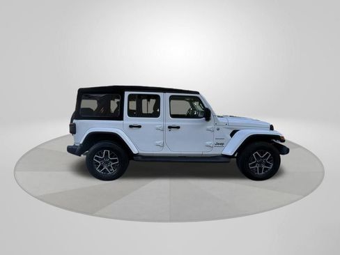 Certified 2024 Jeep Wrangler Sahara image 8
