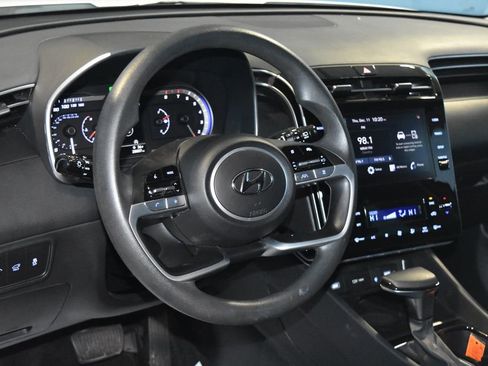 Used 2024 Hyundai Tucson SEL image 2