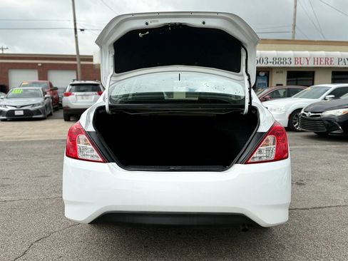 Used 2019 Nissan Versa SV w/ SV Special Edition Package image 8