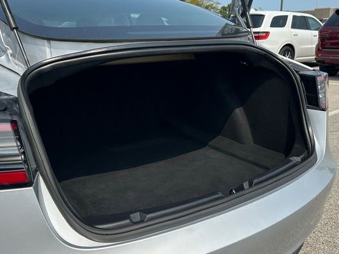 Used 2018 Tesla Model 3 Long Range image 62