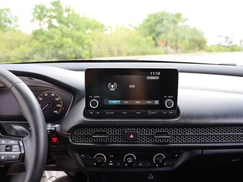 Certified 2024 Honda HR-V Sport image 16