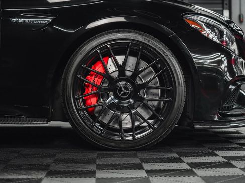 Used 2017 Mercedes-Benz C 63 AMG S image 17