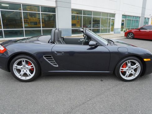 Used 2005 Porsche Boxster S image 11