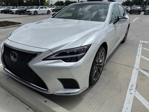 Used 2022 Lexus LS 500 w/ Interior Upgrade Package RWD image 2