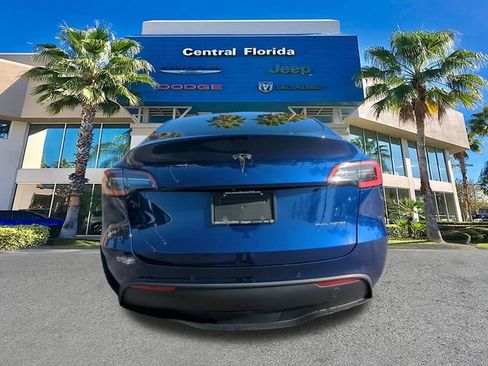 Used 2020 Tesla Model Y Long Range image 6