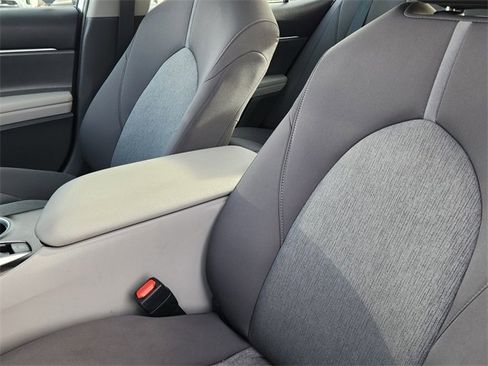 Used 2023 Toyota Camry LE image 8