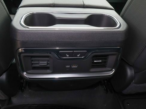 New 2026 GMC Sierra 2500 Denali w/ Denali Reserve Package AWD/4WD image 13