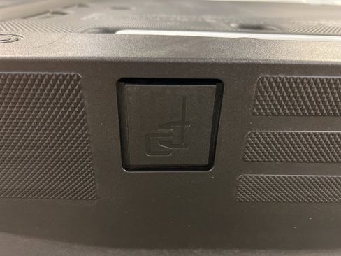 New 2025 Ford F150 Lariat w/ Equipment Group 502A High image 42