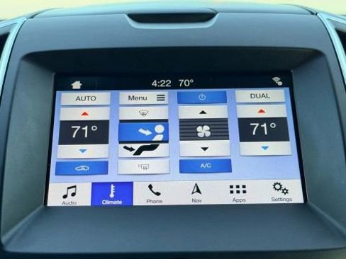 Used 2019 Ford Edge Titanium w/ Equipment Group 301A image 39