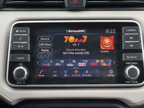 Used 2021 Nissan Versa SV FWD image 18