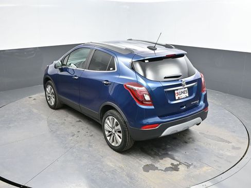 Used 2020 Buick Encore Preferred image 27