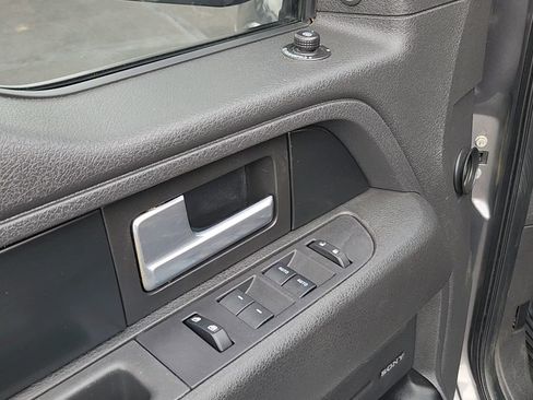 Used 2014 Ford F150 FX4 w/ Equipment Group 402A Luxury AWD/4WD image 7