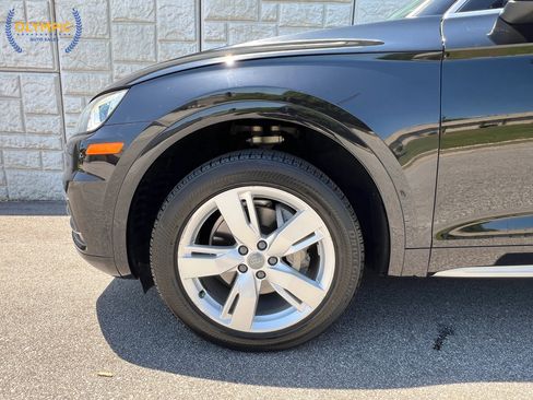Used 2018 Audi Q5 2.0T Premium Plus w/ Premium Plus Package AWD/4WD image 9