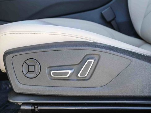 New 2026 Audi Q3 quattro 2.0T image 26