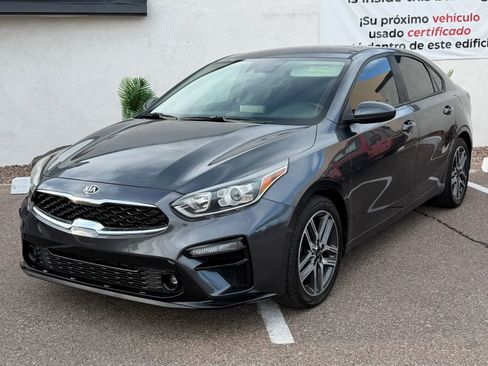 Used 2019 Kia Forte S FWD image 2