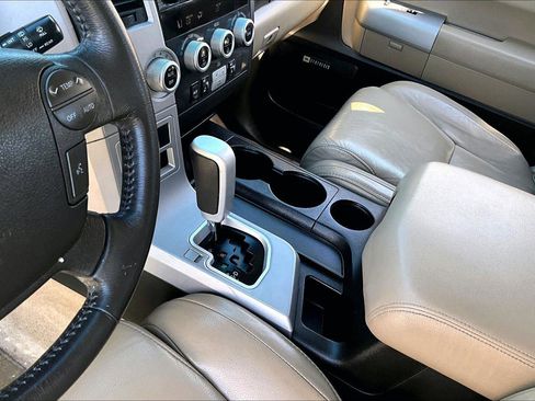 Used 2008 Toyota Sequoia Limited image 14