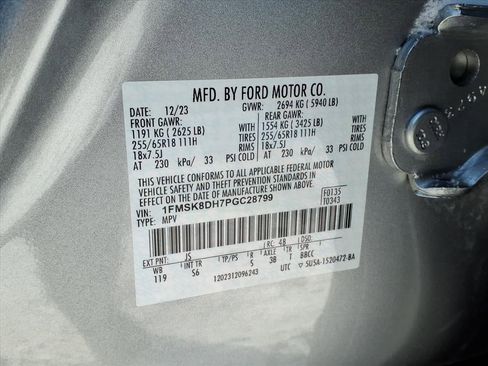 Certified 2023 Ford Explorer XLT w/ Equipment Group 202A image 22