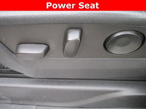 Used 2022 Chevrolet Suburban RST w/ Luxury Package image 26