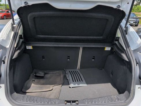 Used 2014 Ford Focus SE w/ SE Winter Package FWD image 29