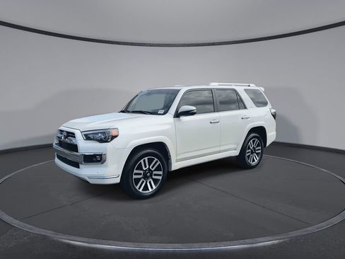 Used 2022 Toyota 4Runner Limited AWD/4WD image 4