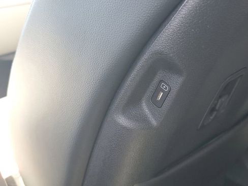 Certified 2023 Kia Sportage EX image 10