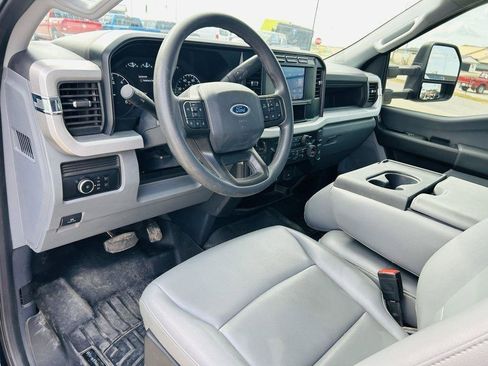 Used 2024 Ford F550 2WD Regular Cab Super Duty w/ XL Chrome Package image 10
