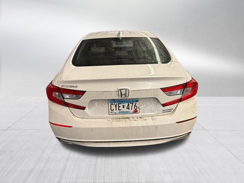 Used 2019 Honda Accord Touring image 7