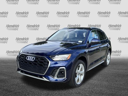Certified 2025 Audi Q5 2.0T Premium Plus w/ Premium Plus Package AWD/4WD image 6