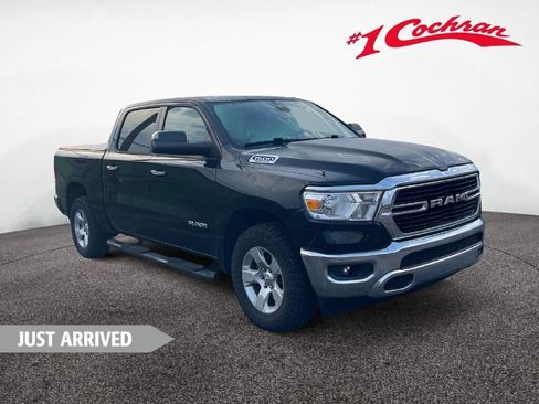 Used 2020 RAM 1500 Big Horn AWD/4WD image 1