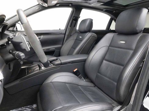 Used 2012 Mercedes-Benz S 63 AMG image 8