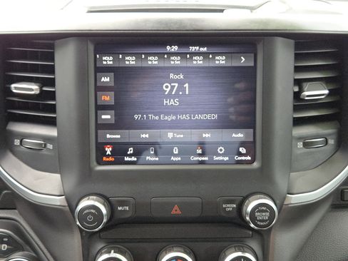 Used 2020 RAM 1500 Lone Star image 18