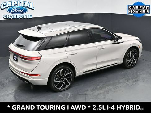 Used 2024 Lincoln Corsair Grand Touring AWD/4WD image 32