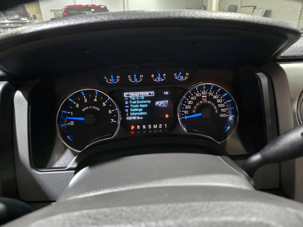 Used 2013 Ford F150 XLT w/ Mid Equipment Group AWD/4WD image 25